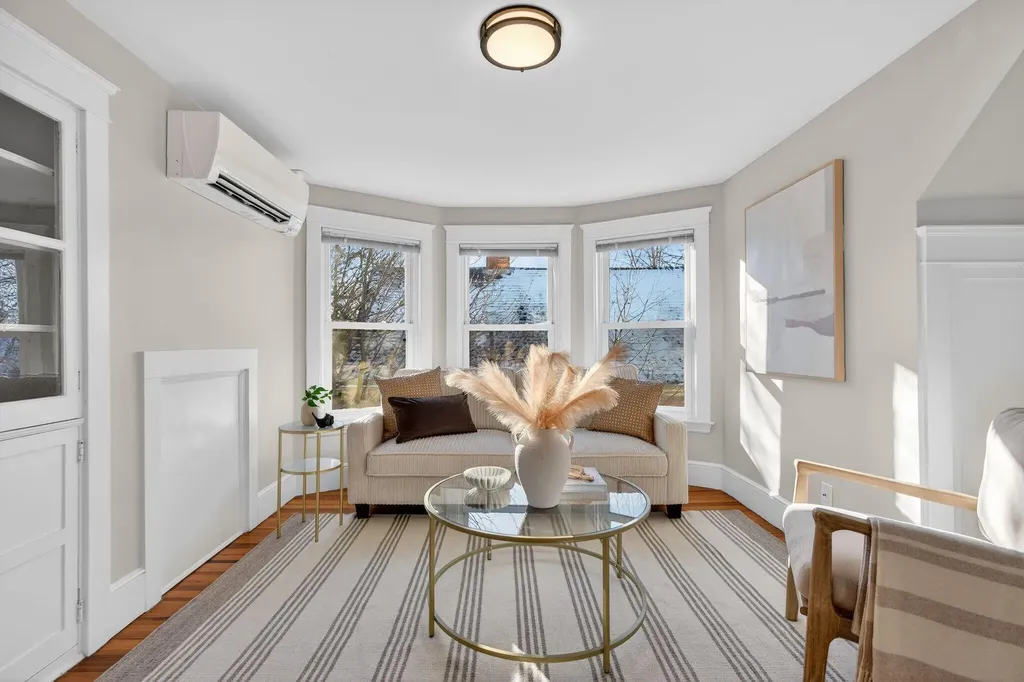 71 Lawn Avenue Portland ME 04103