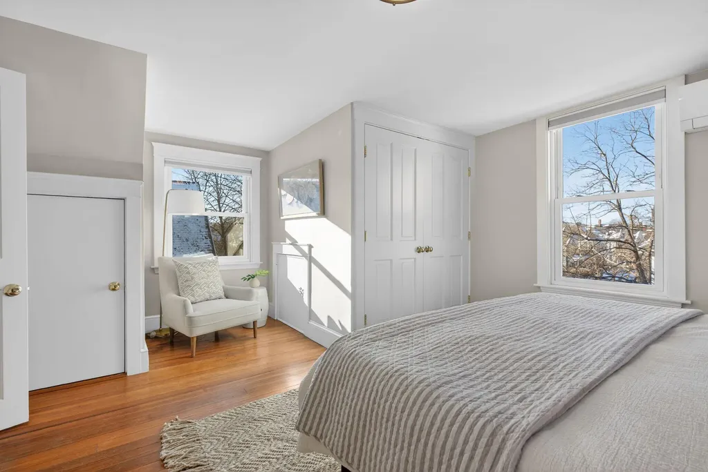 71 Lawn Avenue Portland ME 04103