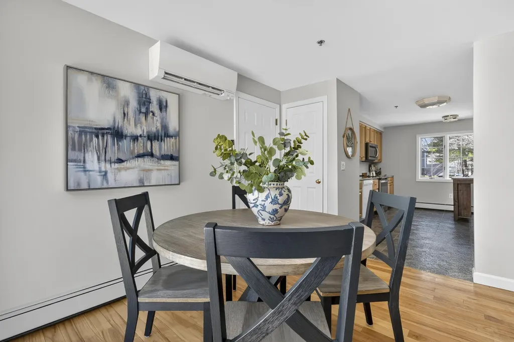 46 Whistler Landing Scarborough ME 04074