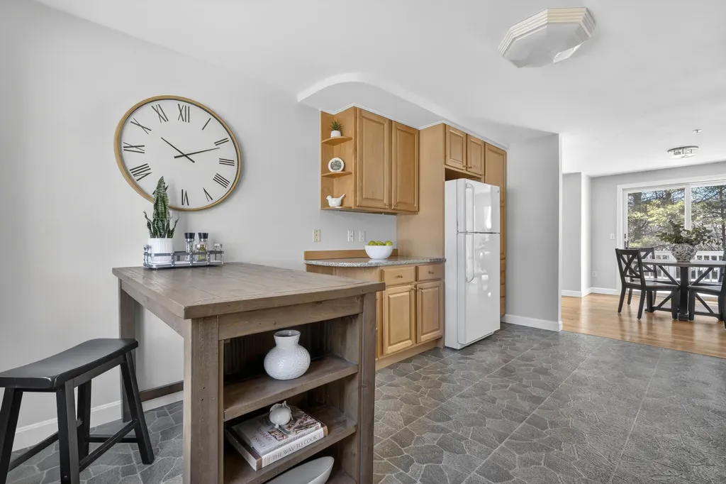 46 Whistler Landing Scarborough ME 04074
