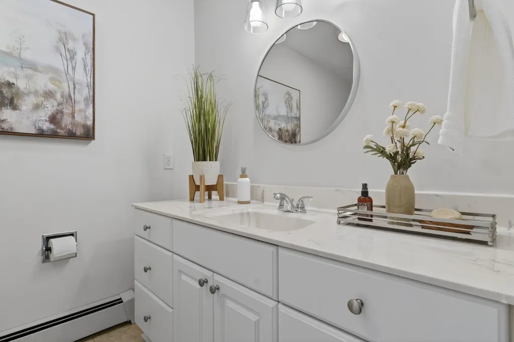 46 Whistler Landing Scarborough ME 04074