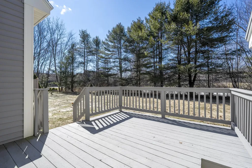 46 Whistler Landing Scarborough ME 04074