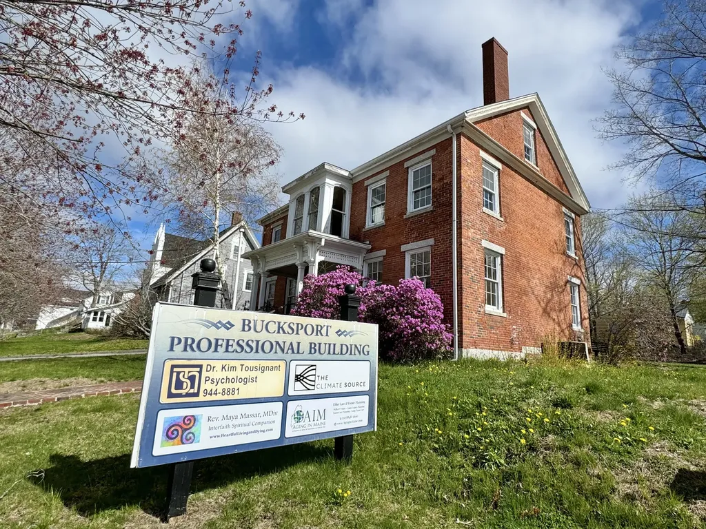 151 Main Street Bucksport ME 04416