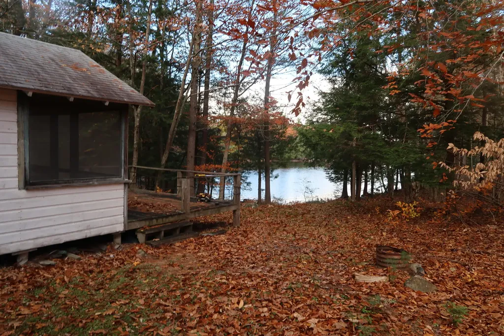 64 Paddleford Road Fayette ME 04349