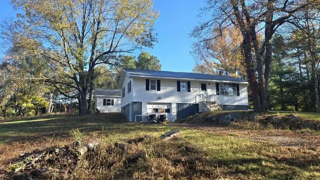 9 Pine Grove Drive Mount Vernon ME 04352