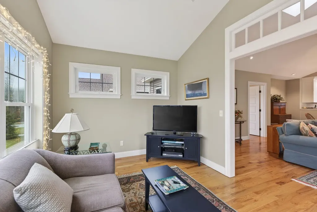 3 Headland Lane Cape Elizabeth ME 04107