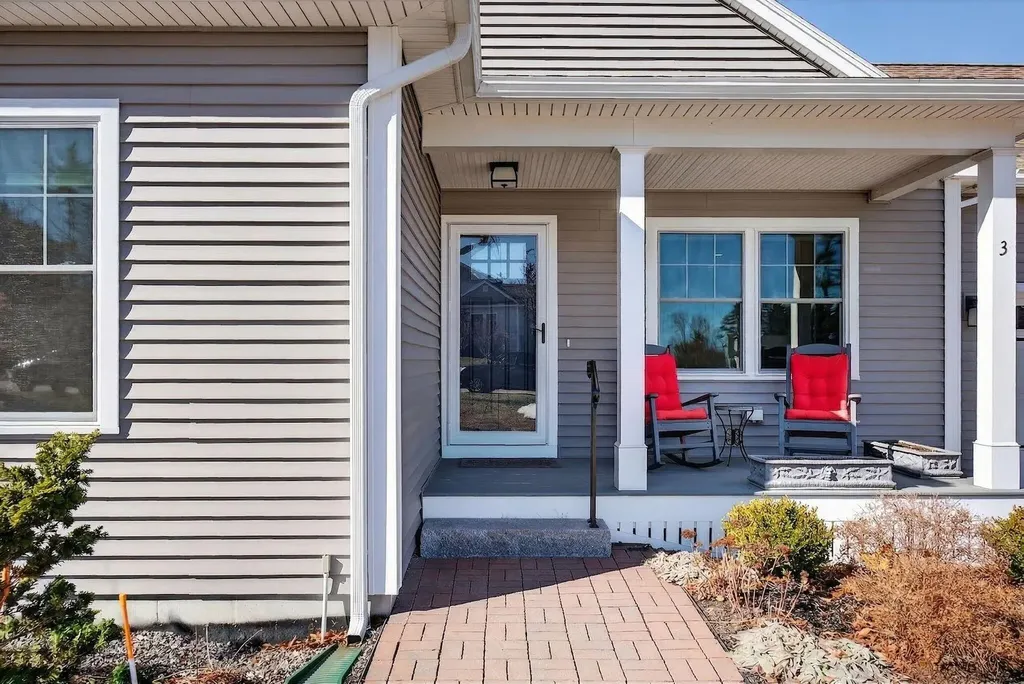 3 Headland Lane Cape Elizabeth ME 04107