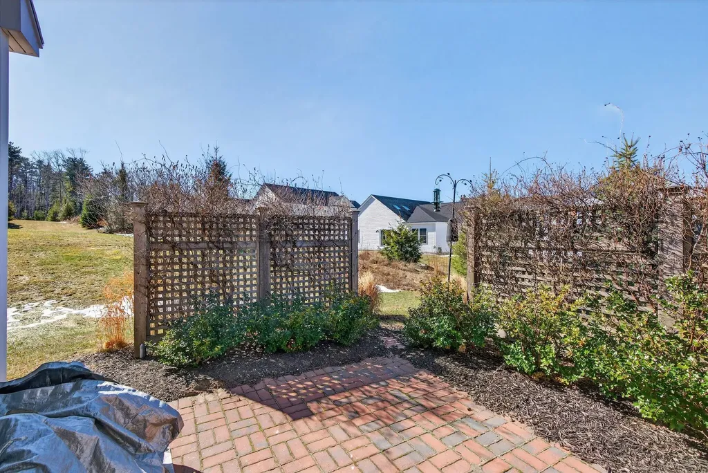 3 Headland Lane Cape Elizabeth ME 04107