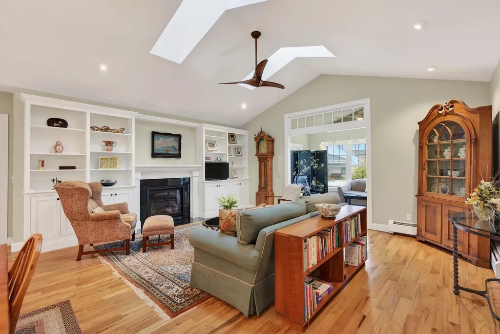 3 Headland Lane Cape Elizabeth ME 04107