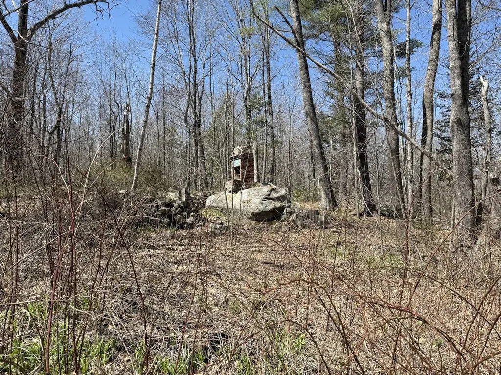 8 Williams Road Vassalboro ME 04989