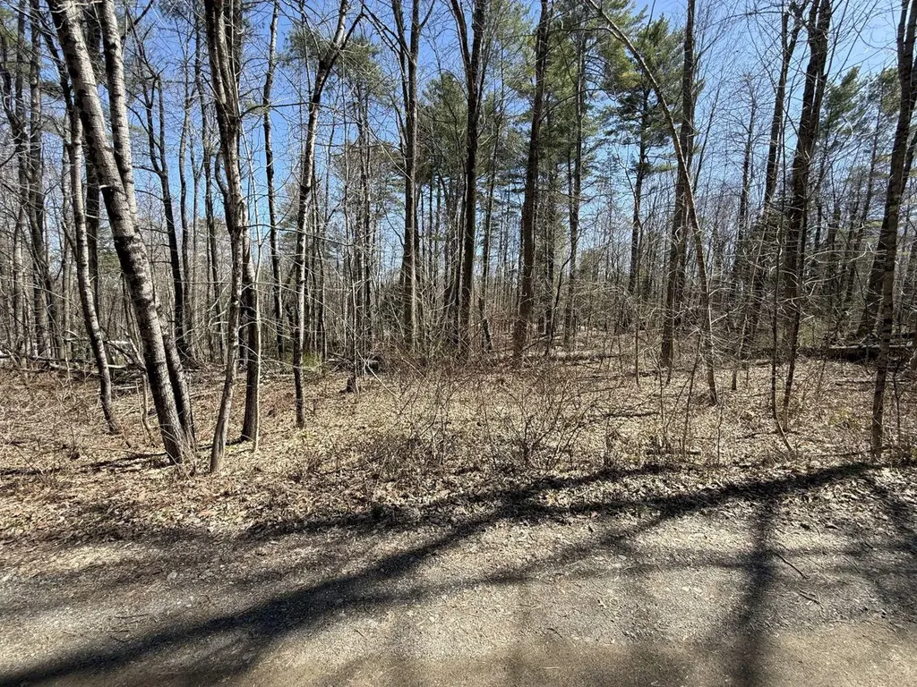 8 Williams Road Vassalboro ME 04989