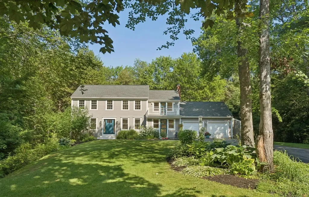 21 Boxwood Drive Yarmouth ME 04096