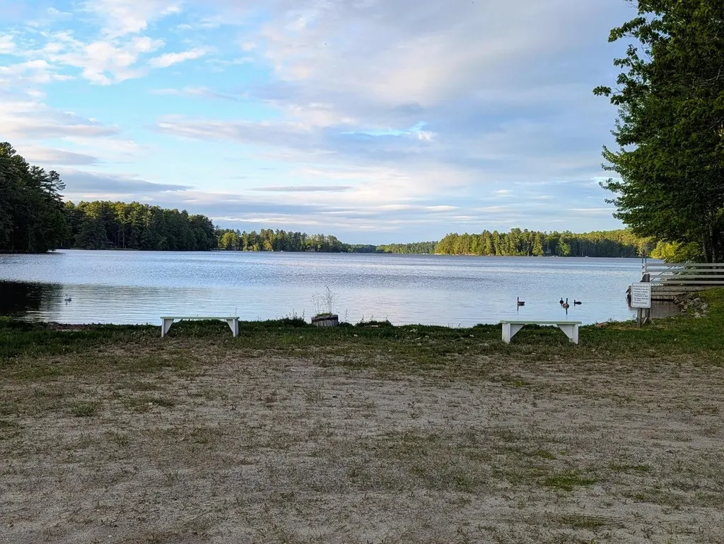 28 Lintonia Drive Litchfield ME 04350