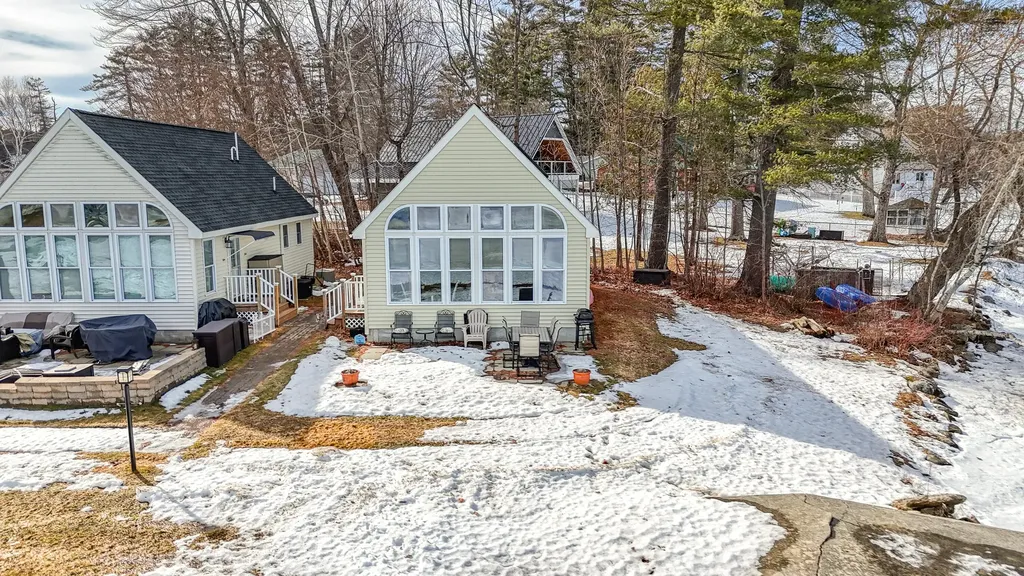 28 Lintonia Drive Litchfield ME 04350