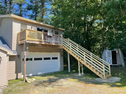 24 Dolloff Drive Brunswick ME 04011