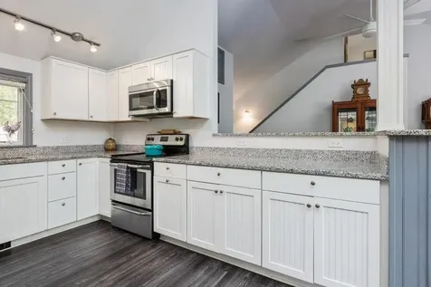 24 Dolloff Drive Brunswick ME 04011