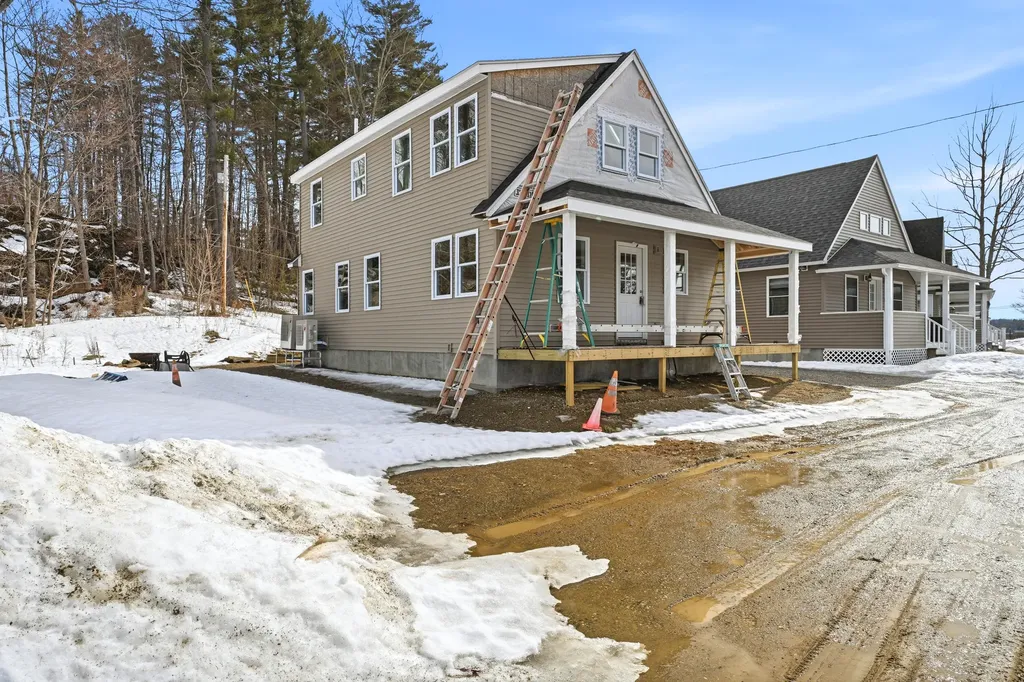 19 Lintonia Drive Litchfield ME 04350