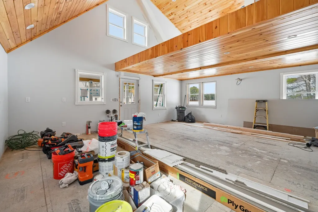 19 Lintonia Drive Litchfield ME 04350