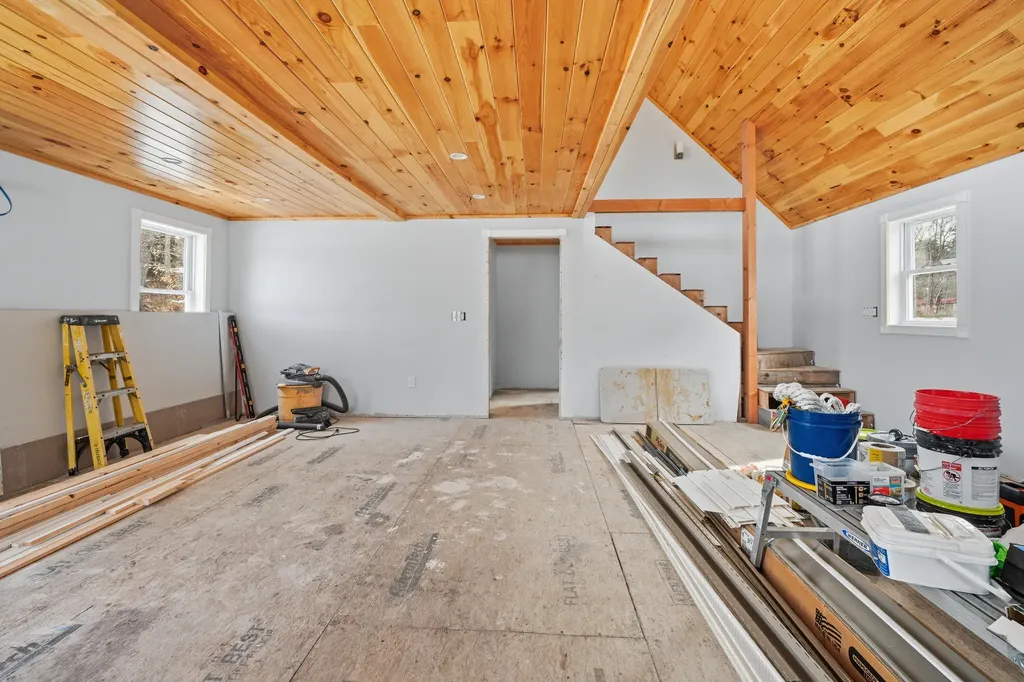 19 Lintonia Drive Litchfield ME 04350