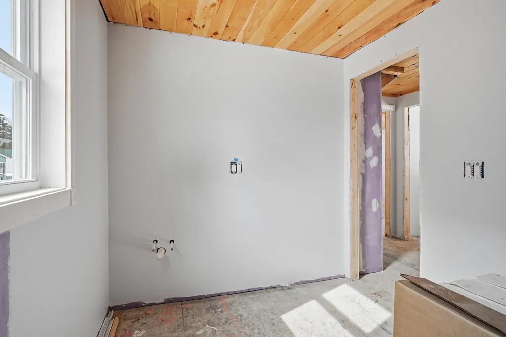 19 Lintonia Drive Litchfield ME 04350