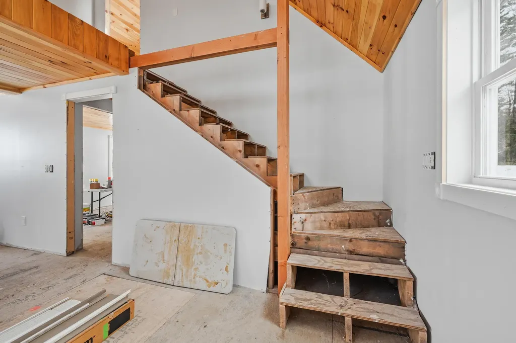 19 Lintonia Drive Litchfield ME 04350