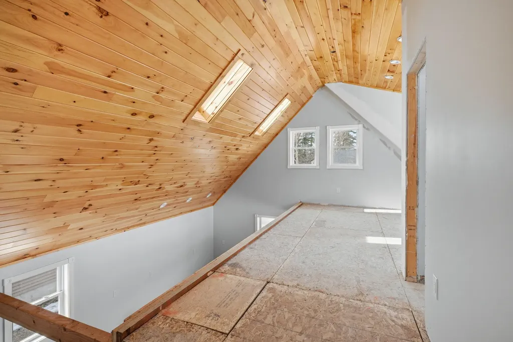 19 Lintonia Drive Litchfield ME 04350