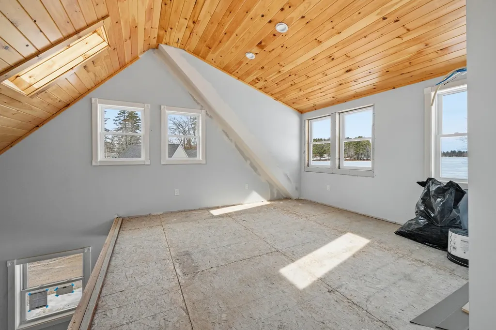 19 Lintonia Drive Litchfield ME 04350