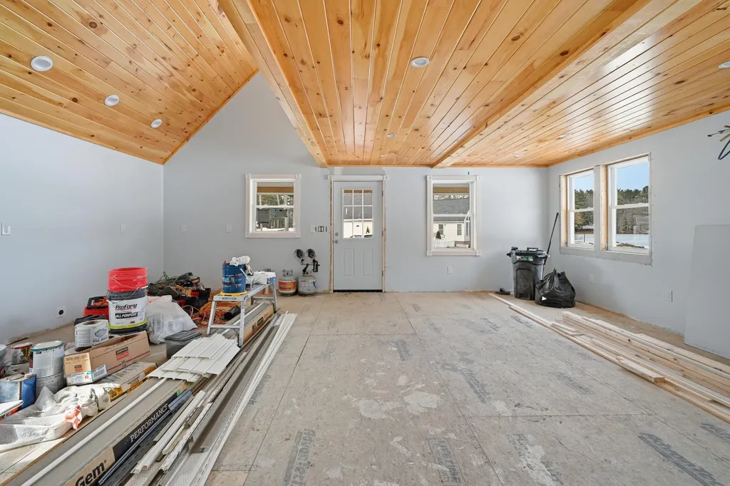 19 Lintonia Drive Litchfield ME 04350