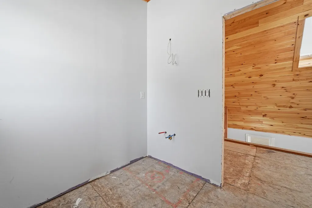19 Lintonia Drive Litchfield ME 04350