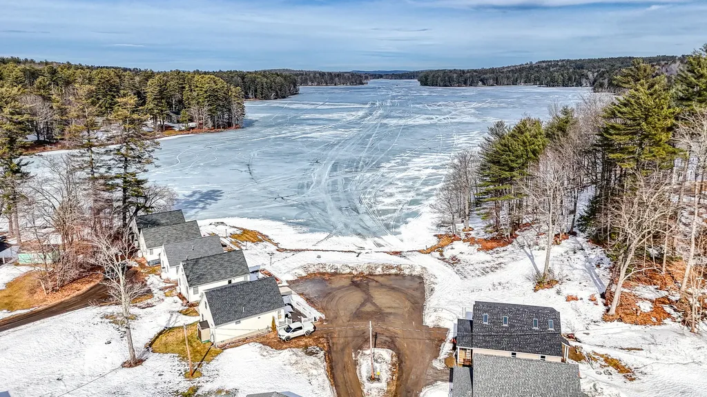 19 Lintonia Drive Litchfield ME 04350