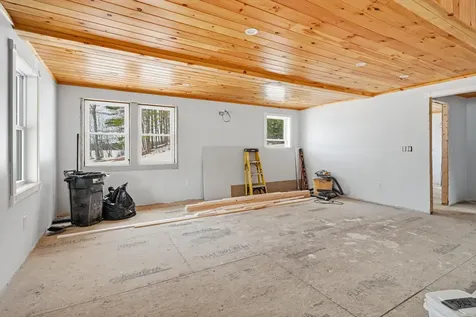19 Lintonia Drive Litchfield ME 04350