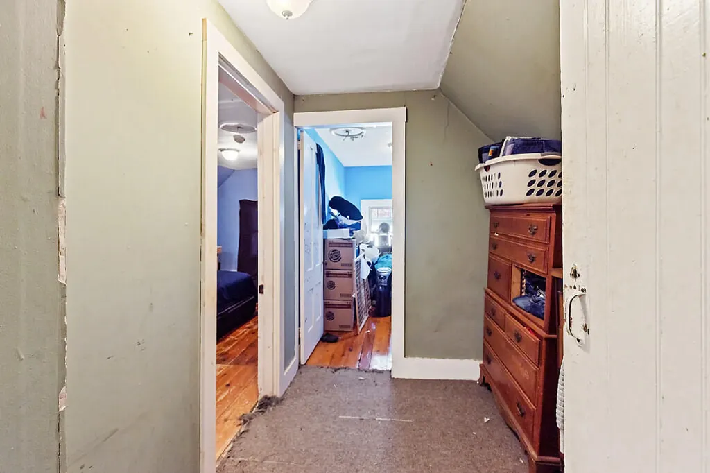 16 Maple Street Vassalboro ME 04989