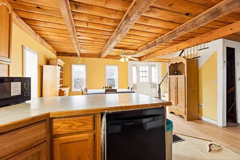 16 Maple Street Vassalboro ME 04989