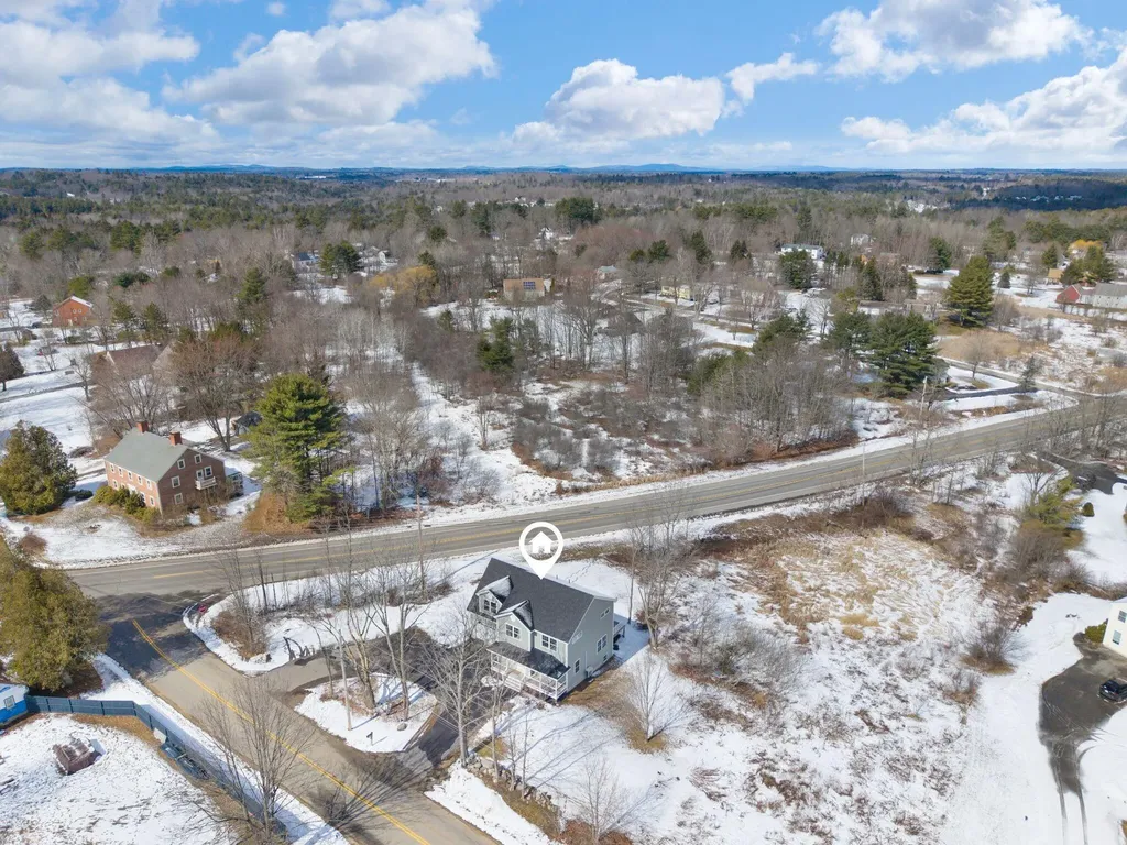 81 Queen Street Gorham ME 04038