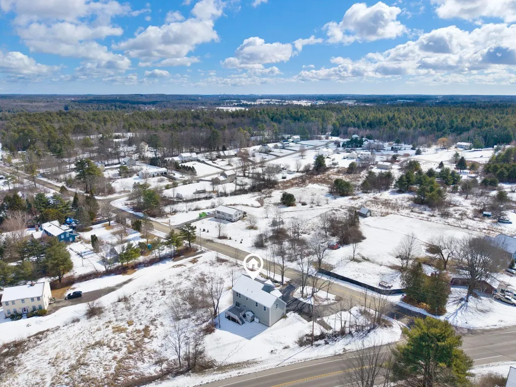 81 Queen Street Gorham ME 04038