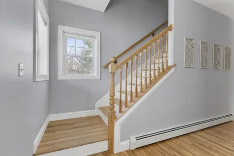 81 Queen Street Gorham ME 04038
