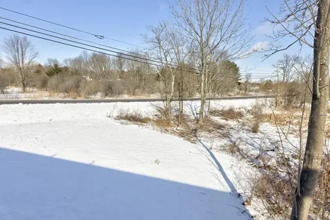 81 Queen Street Gorham ME 04038