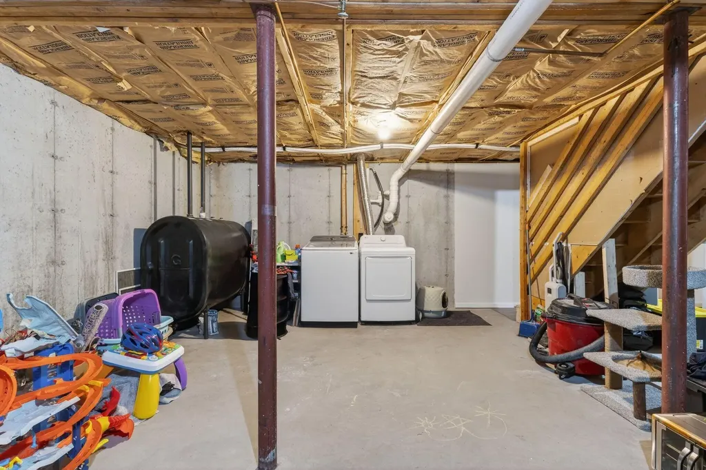 688 Townhouse Road Waterboro ME 04030