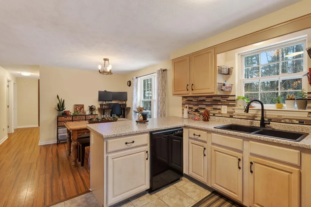 688 Townhouse Road Waterboro ME 04030