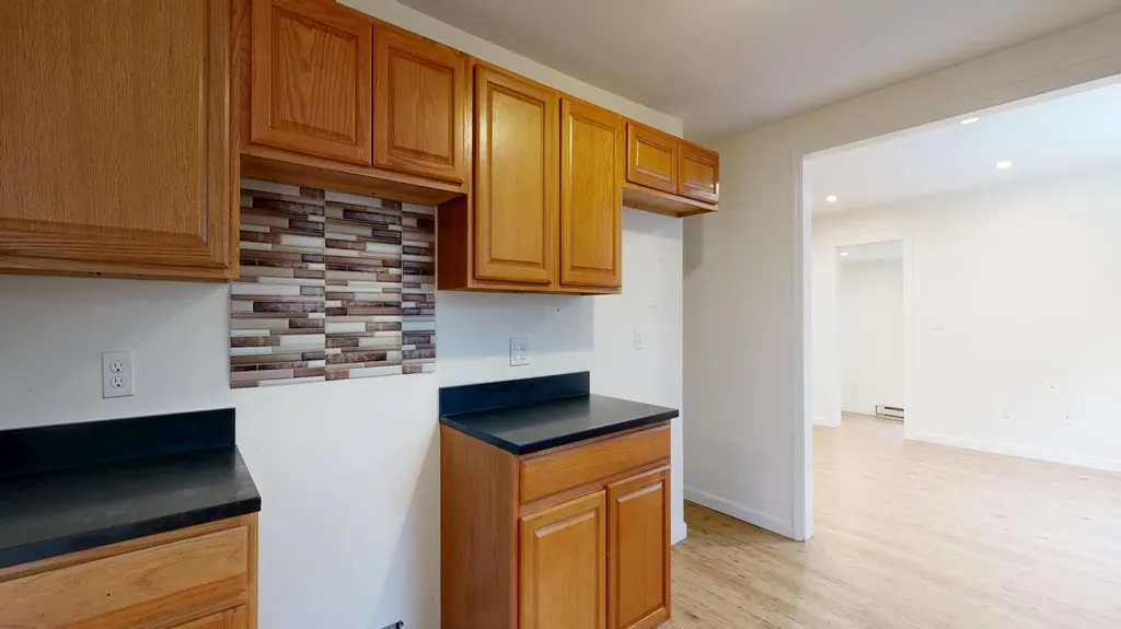 36 Arlington Avenue Westbrook ME 04092