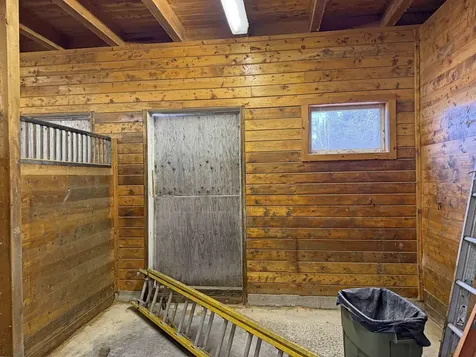 84 Mosely Point Lane Lamoine ME 04605