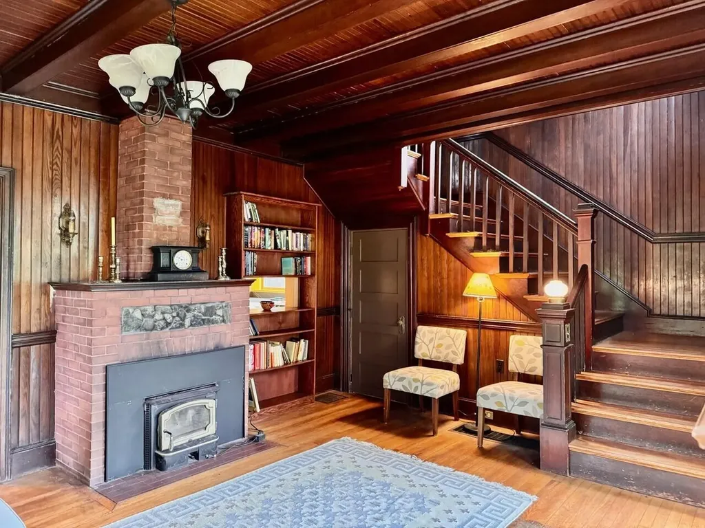 54 Elizabeth Street Portland ME 04108