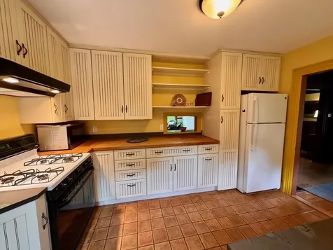 54 Elizabeth Street Portland ME 04108
