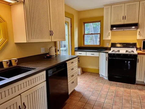 54 Elizabeth Street Portland ME 04108