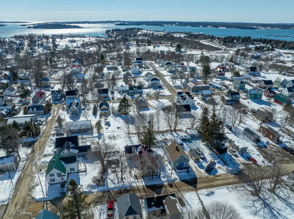 4 Stevens Avenue Eastport ME 04631