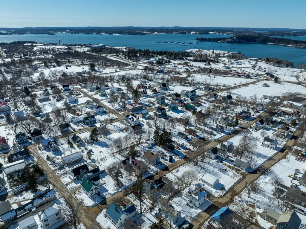 4 Stevens Avenue Eastport ME 04631