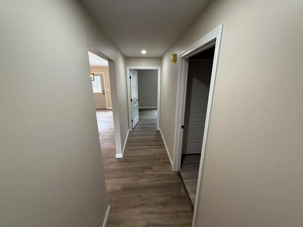 5 Pinewood Drive Windsor ME 04363