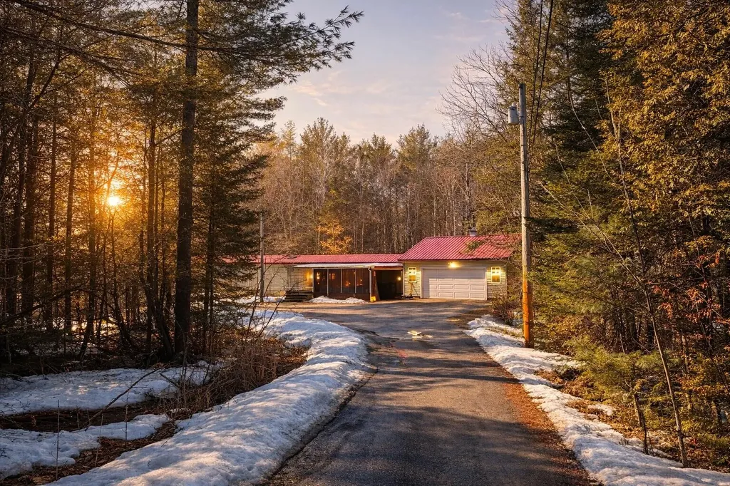 24 Conejo Lane Buckfield ME 04220