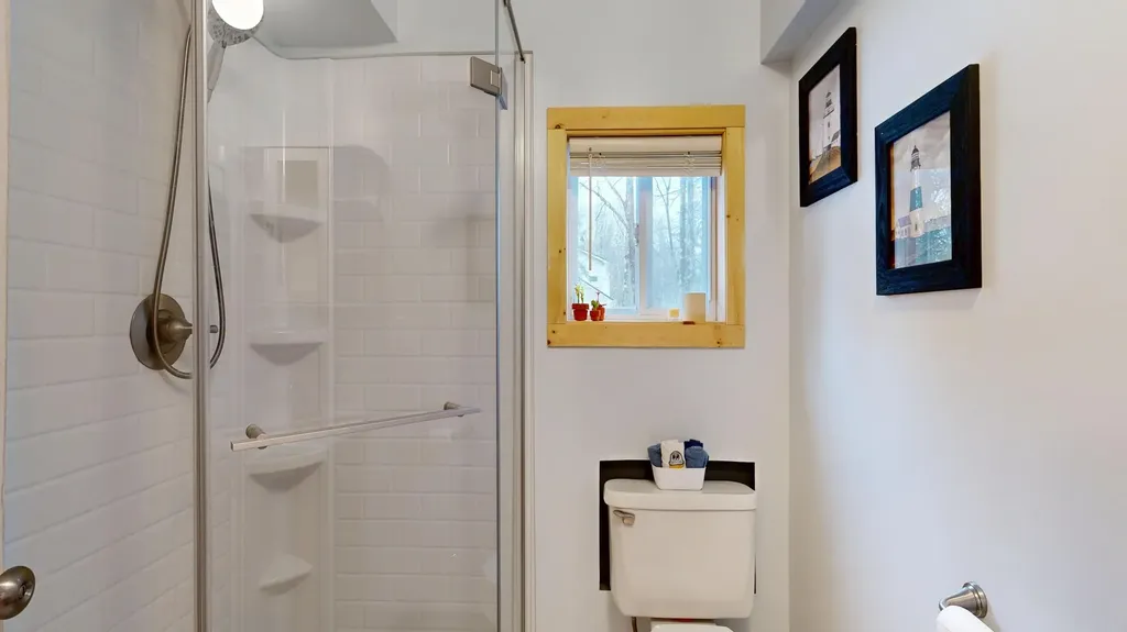 58 Welch Avenue Monmouth ME 04259