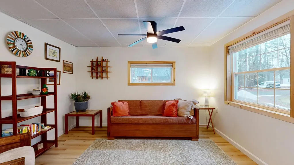 58 Welch Avenue Monmouth ME 04259